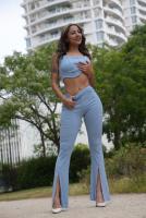 604372725: Chica busca chico en Granada