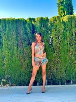 664874220: Chica busca chico en Madrid