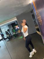 613561886: Chica busca chico en Málaga