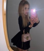 670376449: Chica busca chico en Navarra