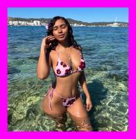 617824495: Chica busca chico en Ibiza