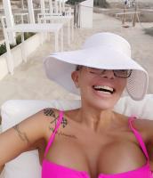 631820739: Chica busca chico en Castellón