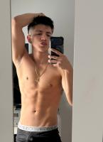 627387821: Chico busca chica en Valencia