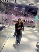 614210813: Chica busca chico en Barcelona