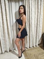 664874220: Chica busca chico en Madrid