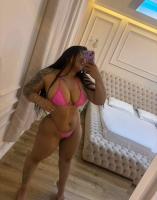 603229918: Chica busca chico en Barcelona