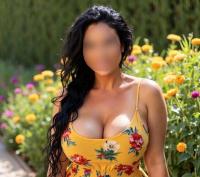 655959471: Chica busca chico en Sevilla