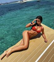 613656905: Chica busca chico en Alicante