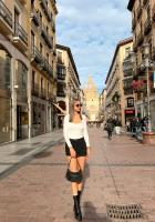 671465905: Chica busca chico en Lérida