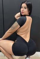 697961546: Chica busca chico en Gerona