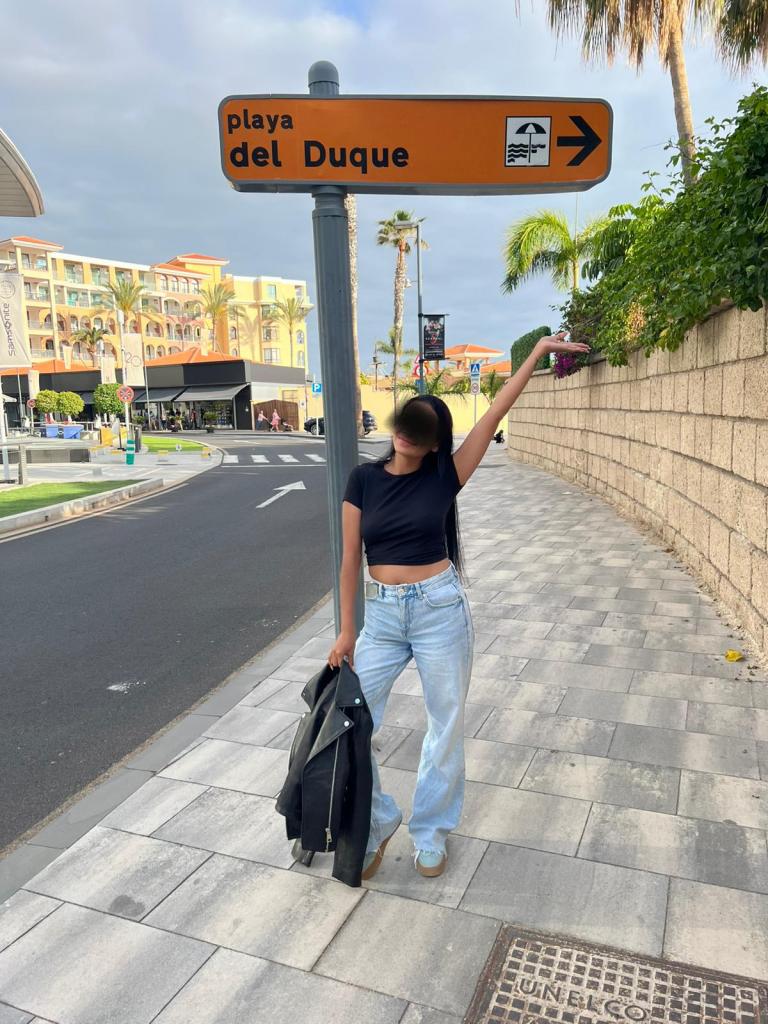 Chica busca chico en Tenerife: 