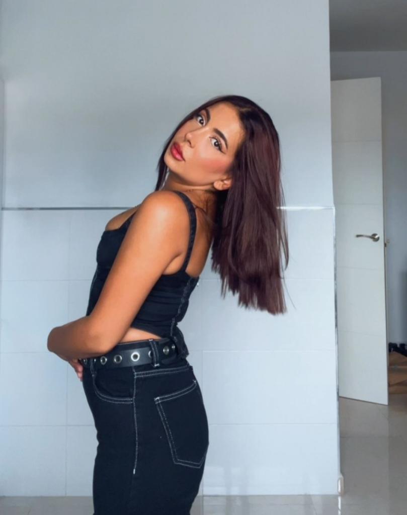 631209481: Chica busca chico en León