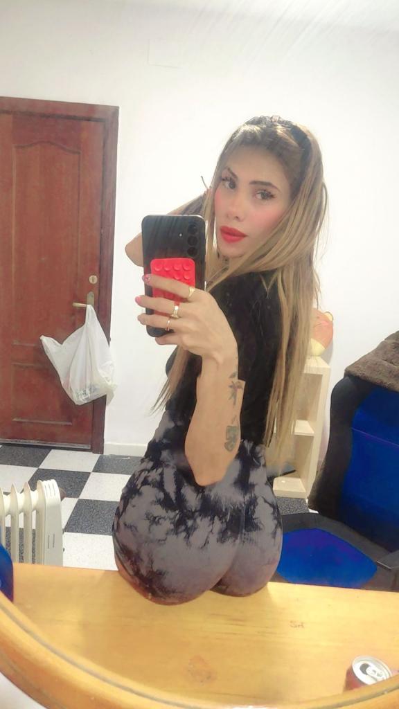 619641332: Chica busca chico en Cádiz