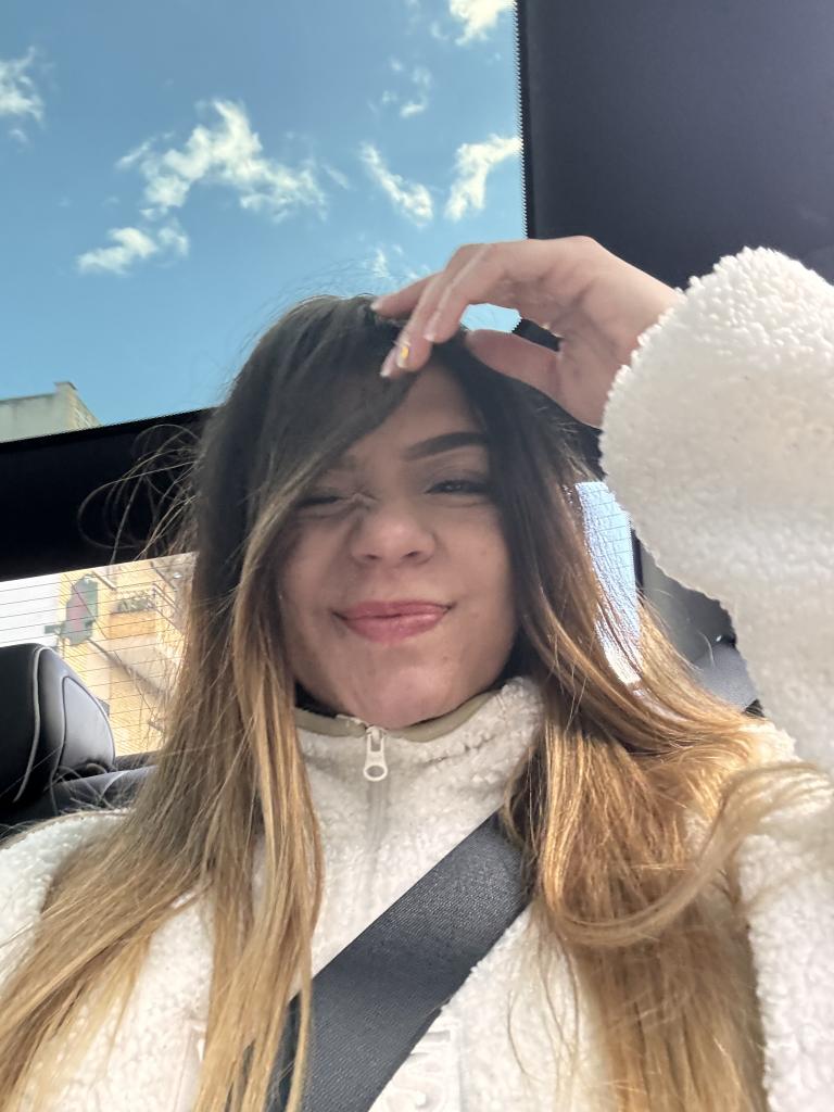 632628248: Chica busca chico en Sevilla