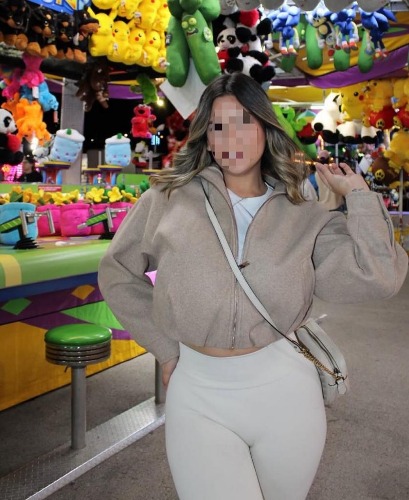 Chica busca chico en Tenerife: 