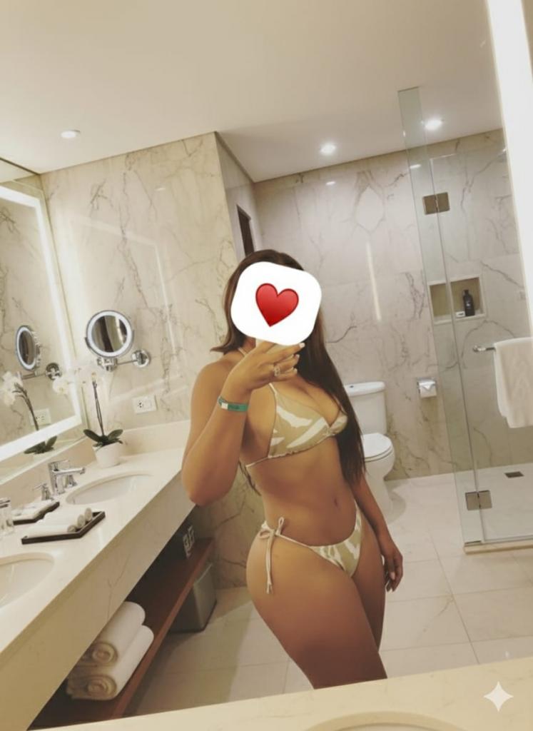 603672783: Chica busca chico en Barcelona