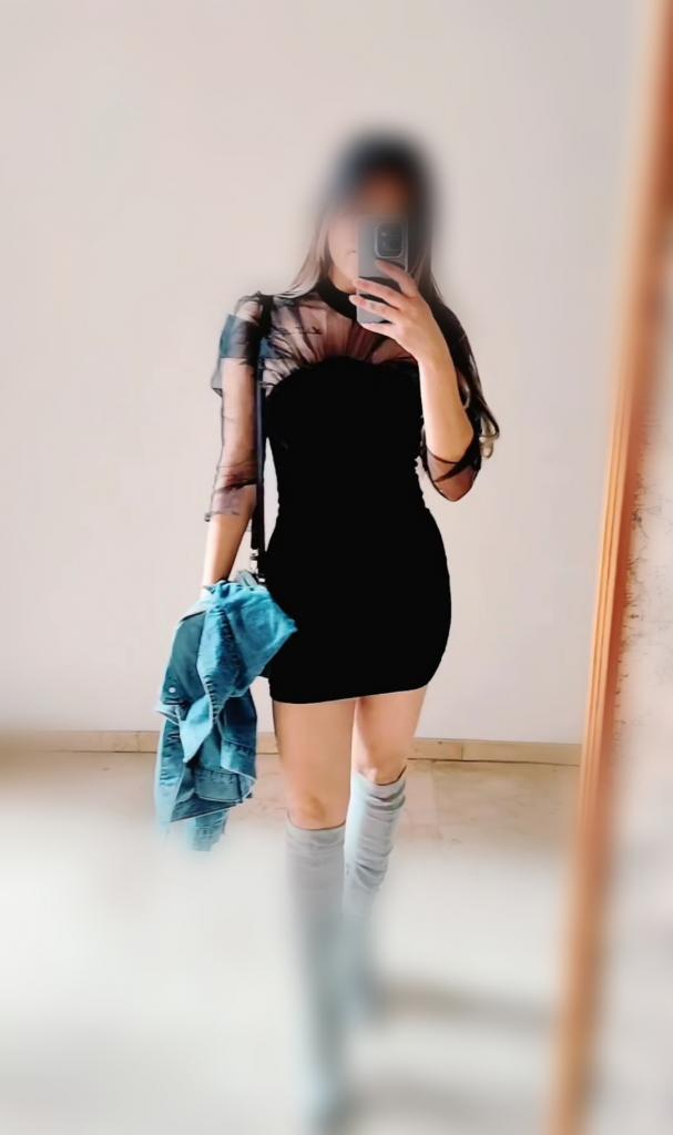631381063: Chica busca chico en Almería