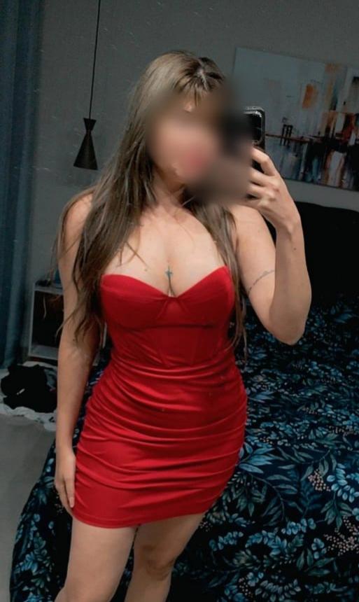 Chica busca chico en Almería: 