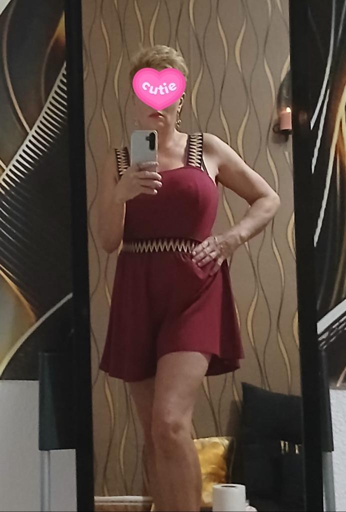 Chica busca chico en Murcia: Chica busca chico