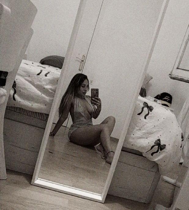 672867549: Chica busca chico en Málaga