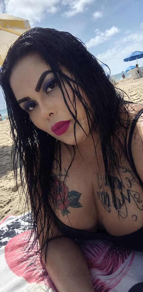 674100867: Transexual en Barcelona
