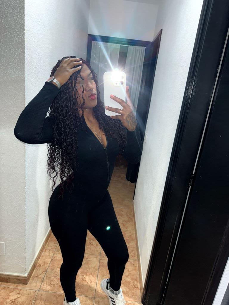 631654766: Chica busca chico en Las Palmas