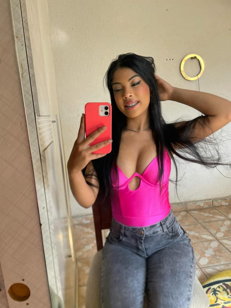 613834298: Chica busca chico en Ciudad Real