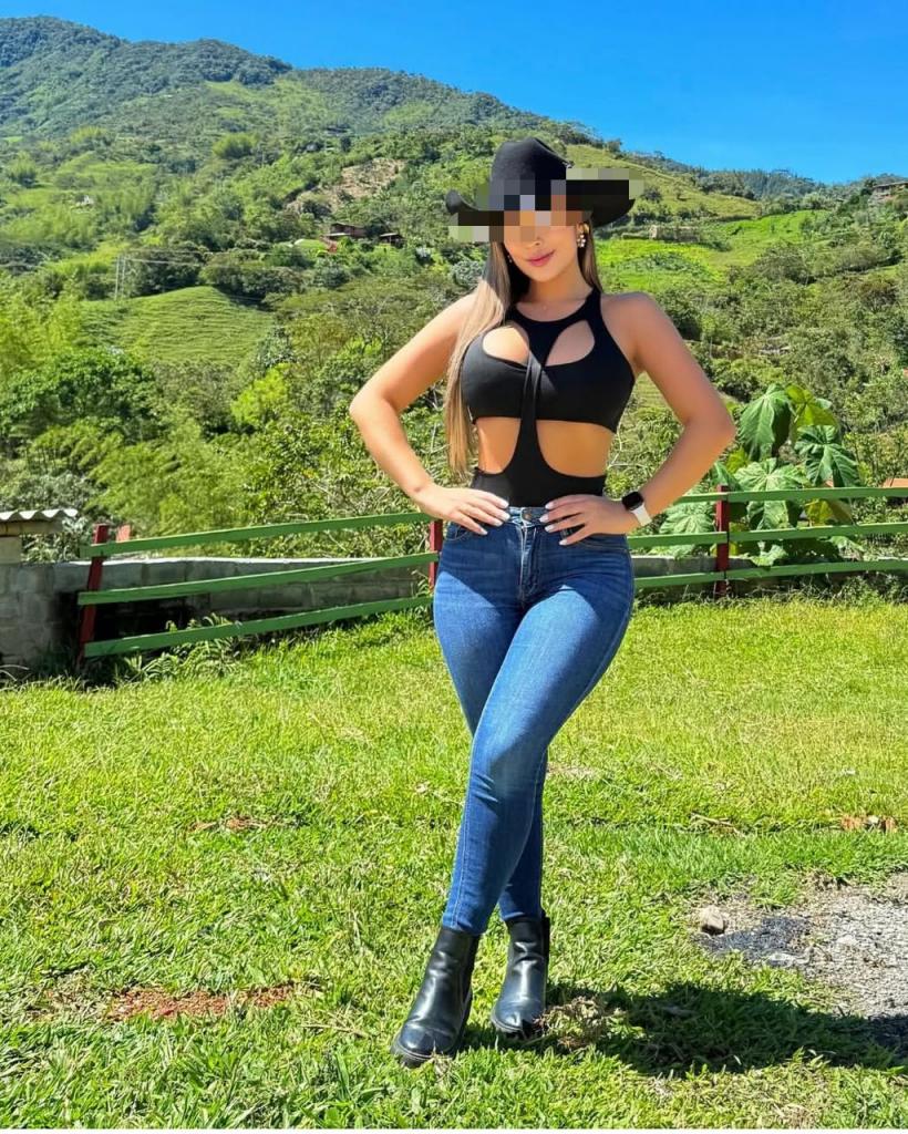Chica busca chico en La Coruña: 