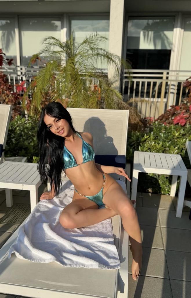Chica busca chico en Mallorca: 