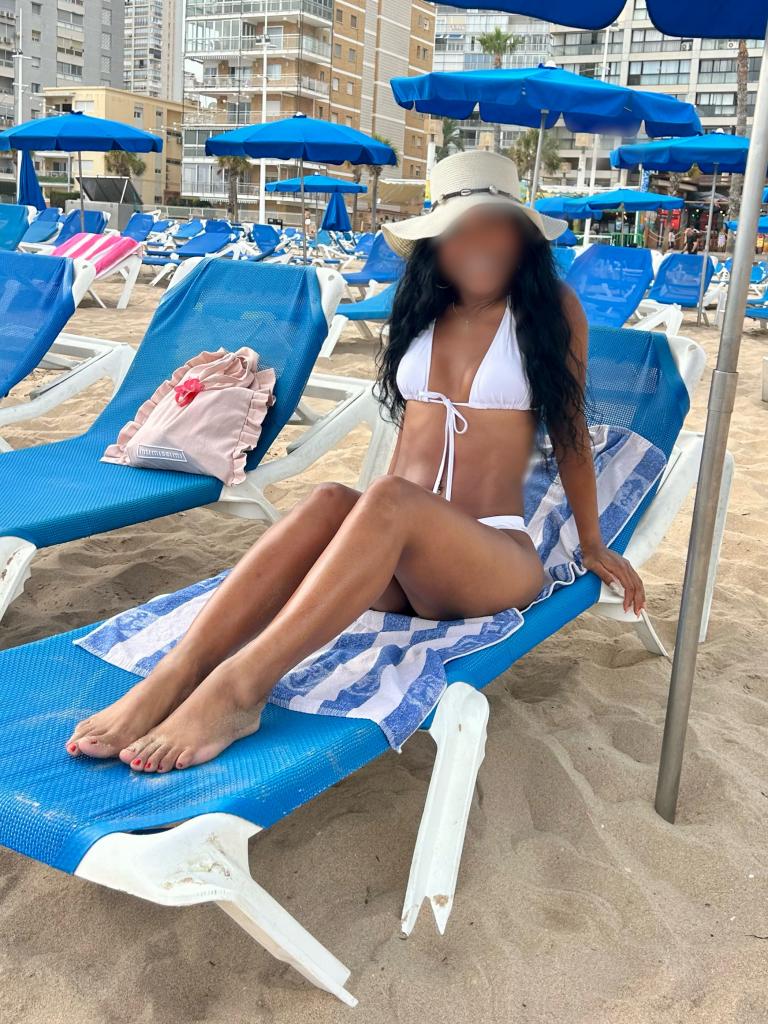 613710647: Chica busca chico en Alicante