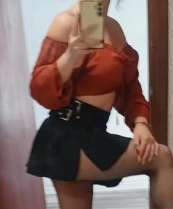 742075149: Chica busca chico en Madrid