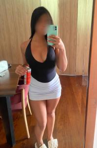 632533745: Chica busca chico en Málaga