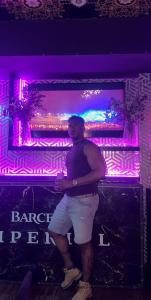 673826127: Chico busca chica en Orense