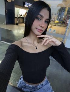 666928332: Chica busca chico en Pontevedra