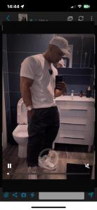 633677854: Chico busca chica en Madrid