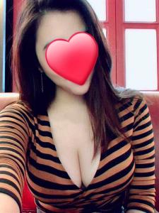 614206455: Chica busca chico en Madrid