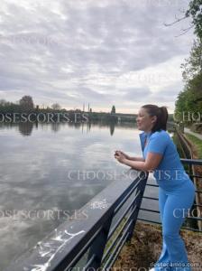 632299867: Chica busca chico en Navarra