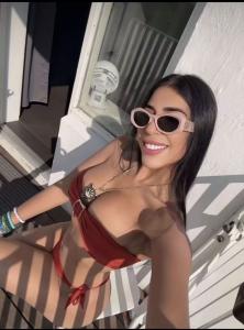 665719926: Chica busca chico en Alicante