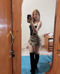 665567947: Chica busca chico en Lugo