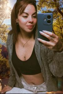 722411310: Chica busca chico en Barcelona