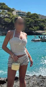 631049757: Chica busca chico en Madrid