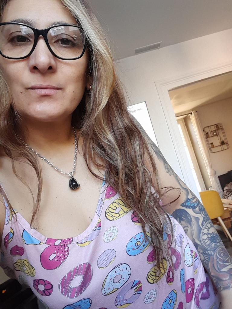 Chica busca chico en Sevilla: 