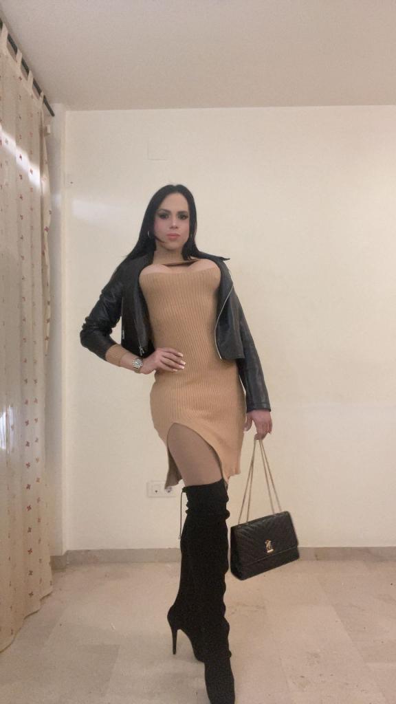 653348085: Transexual en Córdoba