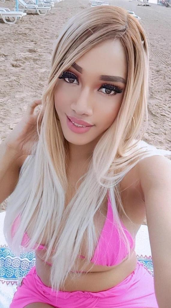 654788770: Transexual en Barcelona