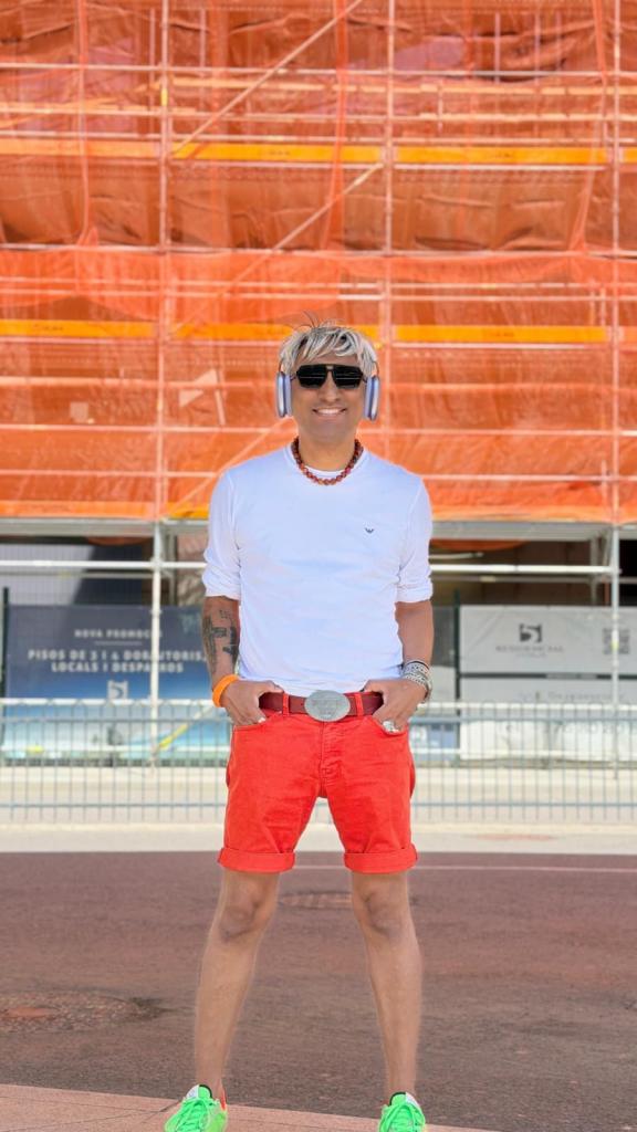 Chico busca chica en Barcelona: 