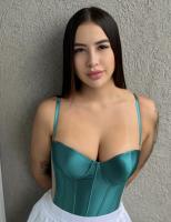 647734902: Chica busca chico en Barcelona