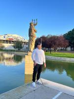 663526446: Chico busca chica en Barcelona