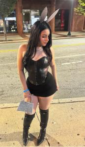 Chica busca chico en Cáceres: Chica busca chico