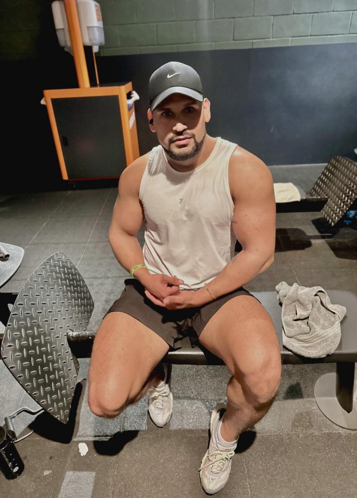 624546819: Chica busca chico en Madrid