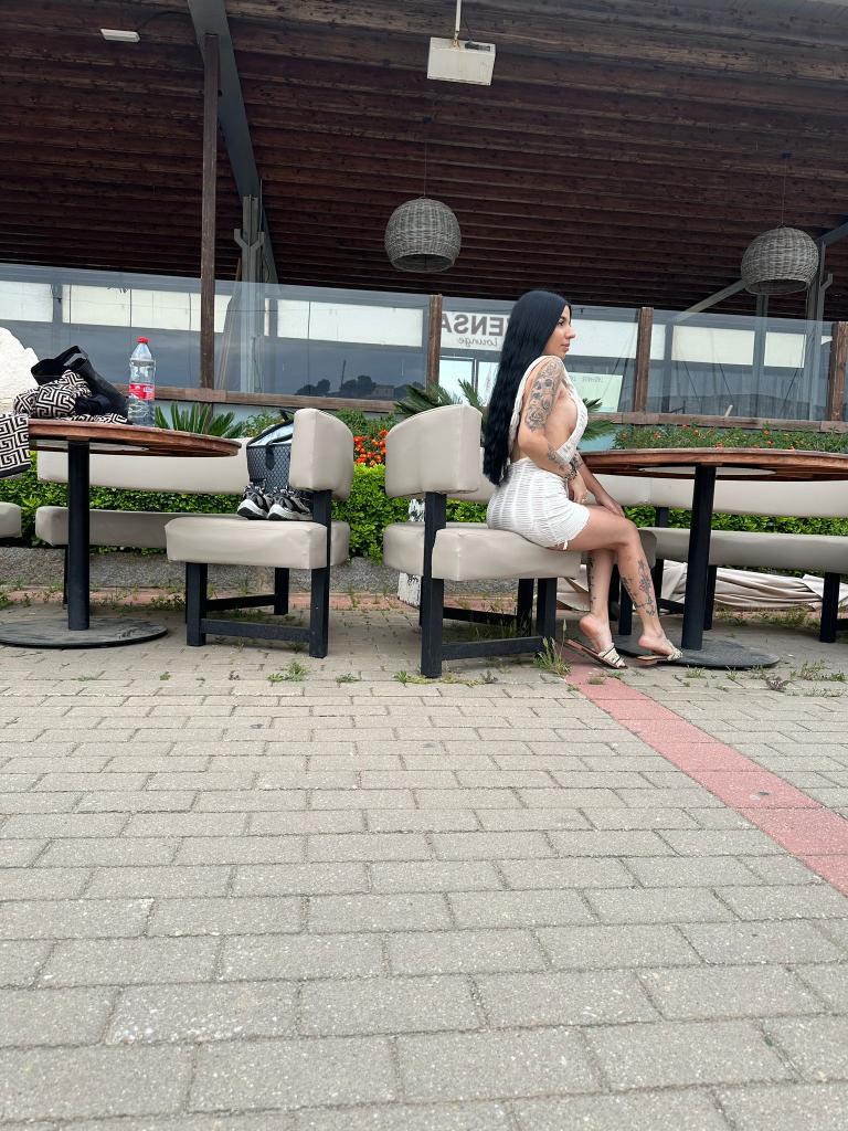 Chica busca chico en Alicante: 